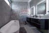 Picture of Three-Storey Villa with 6 Bedrooms and 8 Bathrooms