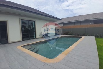 Picture of Private Pool Villa with Lush Garden in Amarin Pool villa