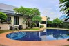 รูปภาพ Elegant Villa in Laem Chabang: Your Paradise Awaits