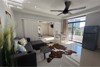 รูปภาพ Stylish 1 Bedroom Condo for Sale at Casa Espana