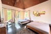 Picture of Amazing Lakeside Pool Villa Near Phoenix Golf Course