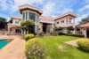 Picture of Amazing 5 Bedroom Pool Villa Near Sukhumvit Road
