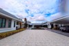 รูปภาพ 5 Bedroom Pool Villa with Business License near Mabprachan Lake