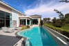 รูปภาพ Beautiful 4 Bedroom New Modern Luxury Pool Villa in Horseshoe Point