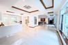 รูปภาพ Beautiful 5 Bedroom Luxury Pool Villa in Pratumnak - Premium Location