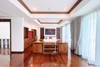 รูปภาพ Beautiful 5 Bedroom Luxury Pool Villa in Pratumnak - Premium Location