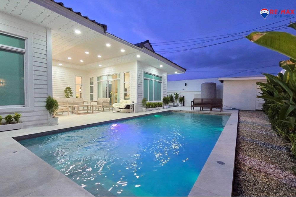 4-Bedroom Pool Villa for Sale - Soi Siam-Map Prachan
