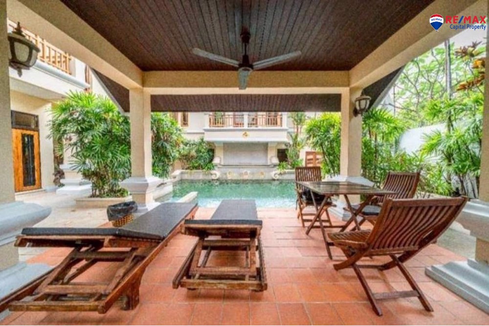 Luxury pool villa with 3 bedrooms  for sale in View Talay Marina